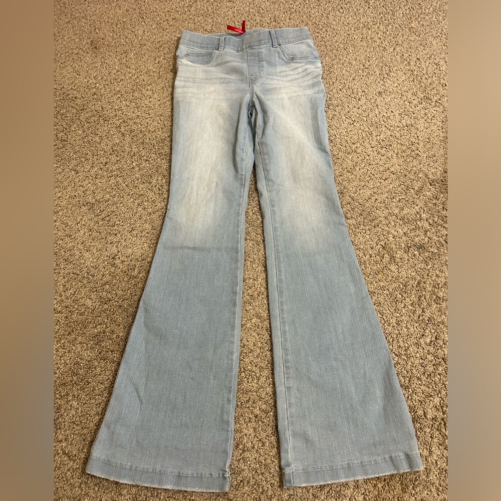 SPANX Denim Flare Leg Jeans Retro Light Wash Size Medium Women's Cotton Blend